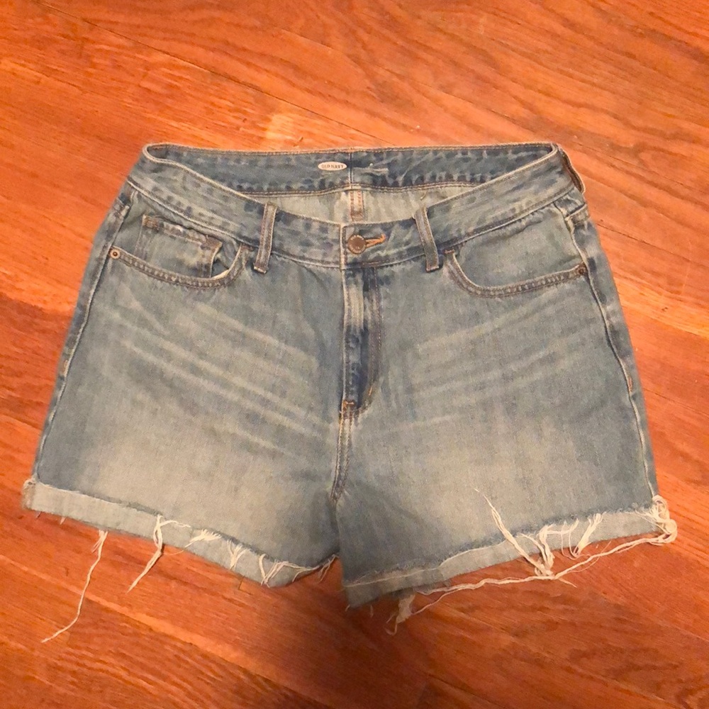 Old navy shorts